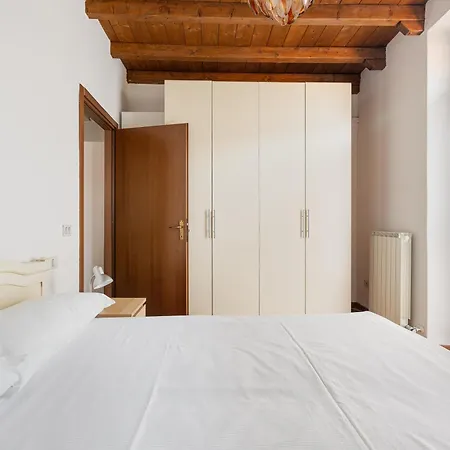 Porta Romana M3- Cosy Apartment