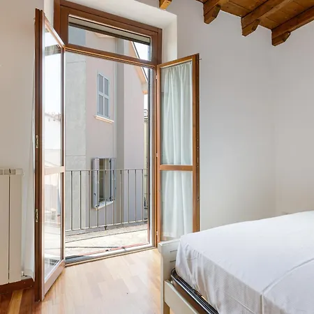 Porta Romana M3- Cosy Apartment